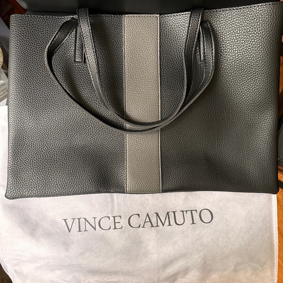 Vince Camuto vegan leather tote - Picture 5 of 7